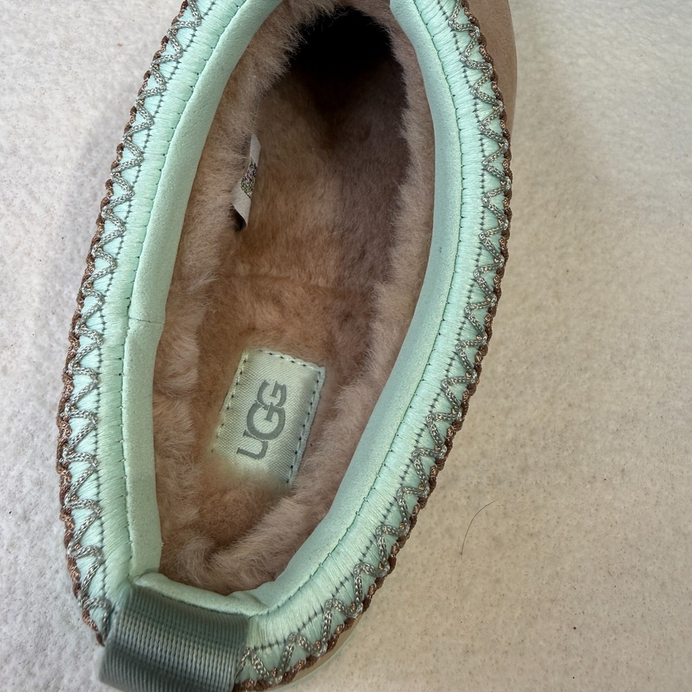 UGG Tazz II Slippers Brown Suede Sapphire Ice Light Blue Trim Size 7 New